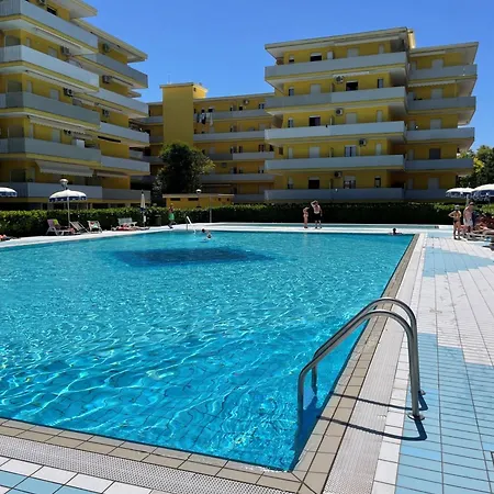 Flat In A With Sports Courts Apartment