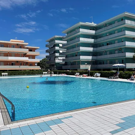 Appartement Flat In A With Sports Courts Bibione