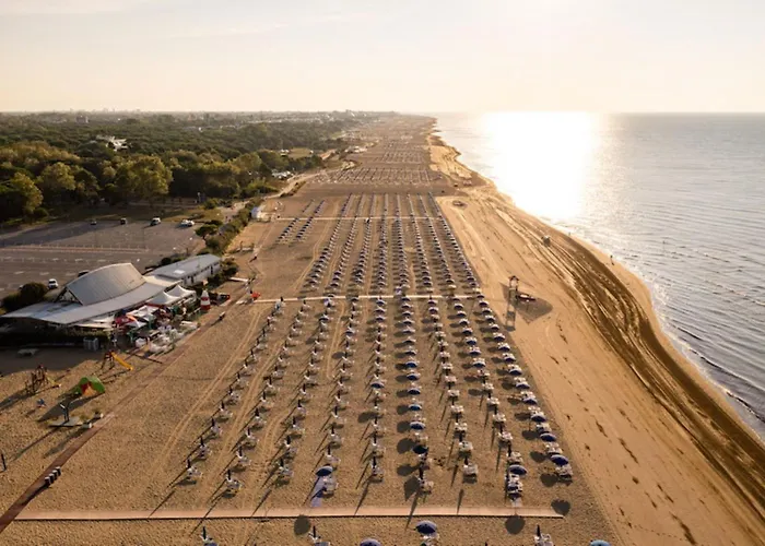 아파트 Flat In A With Sports Courts